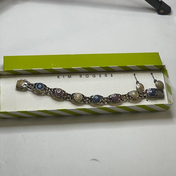 Kim Rogers signed bracelet costume jewelry pre-owned but boxes faux jewels - Picture 1 of 9